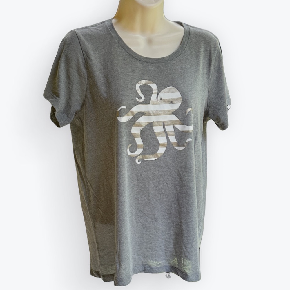 Nautical Beachy Coastal Gold & White Striped Octopus On Gray Short Sleeve Tee ~M
